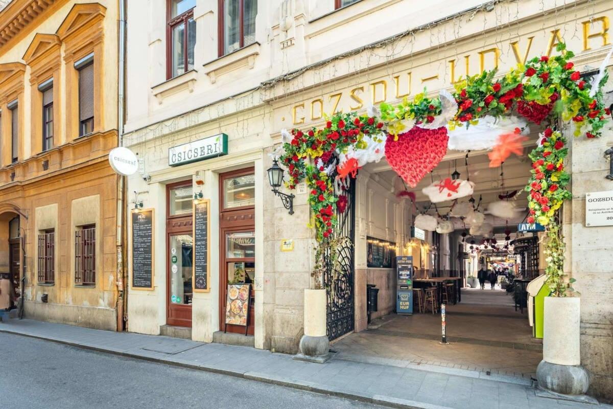 Mini Ultra Central Studio Budapest Eksteriør billede
